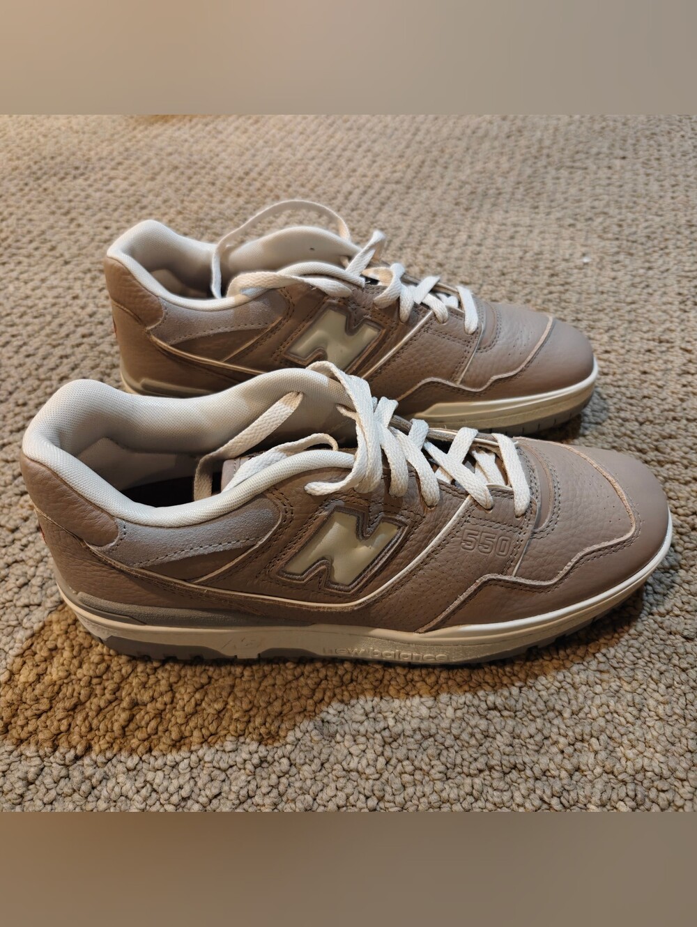 New Balance 550 Mens Casual Sneakers in Taupe